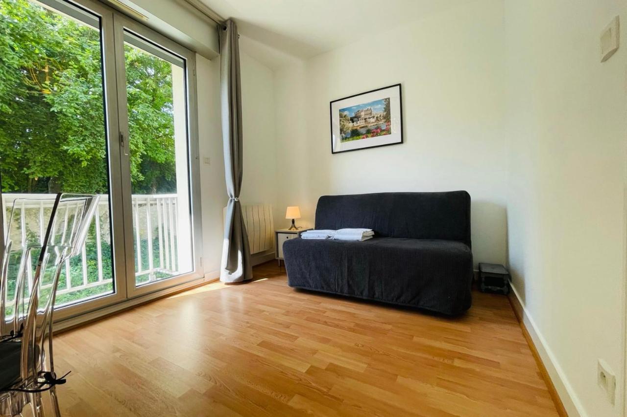 La Belle Ferronniere Appartement Avec Environnement Paisible Amboise Exteriör bild